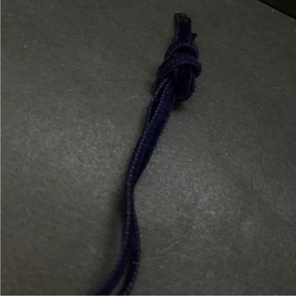 Baccarat Star Motif Crystal Pendant Necklace - Picture 6 of 8